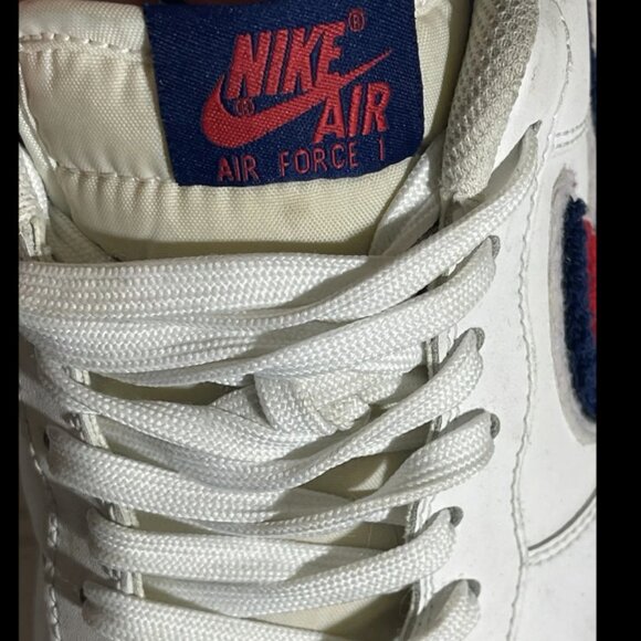NIKE 2018 Air Force 1 07 LV8 \'Chenille Swoosh\' 823511-106 Bruce Kilgore sz 13 main image 10